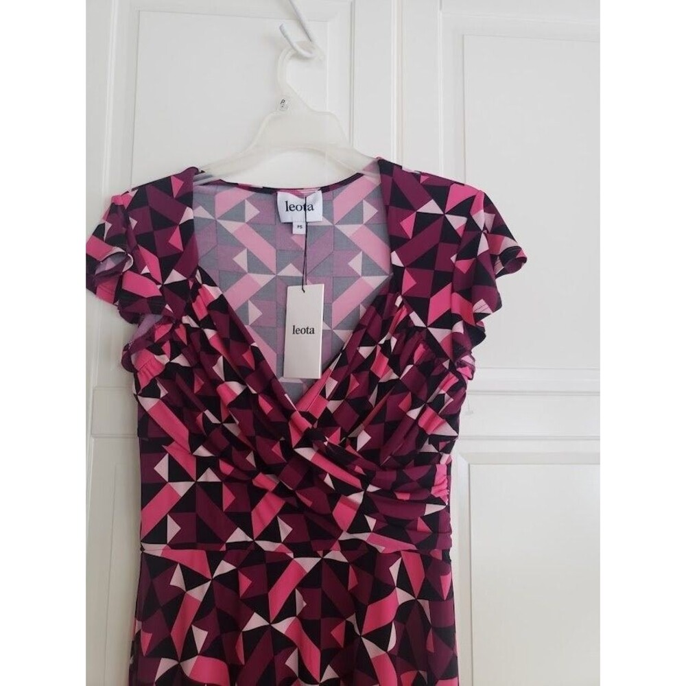 Leota Petite Flutter Sleeve Dress Pink Pinwheel Fandango - Petite SMALL - NEW - Picture 5 of 6